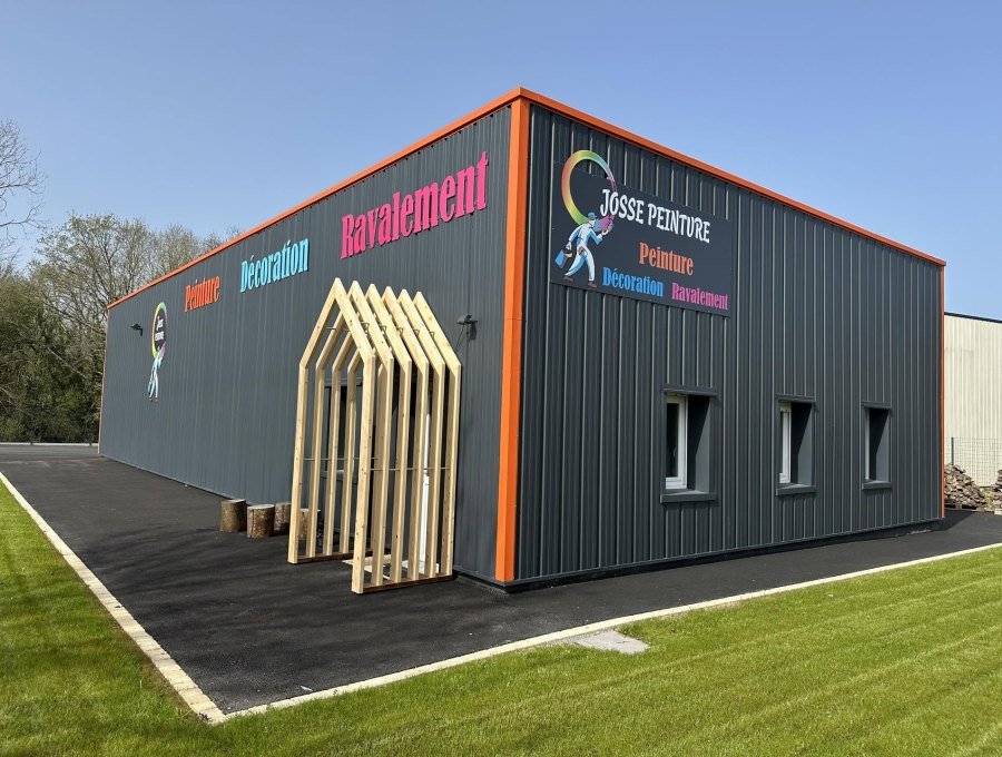 Le dépôt de Josse Peinture à Paimpol